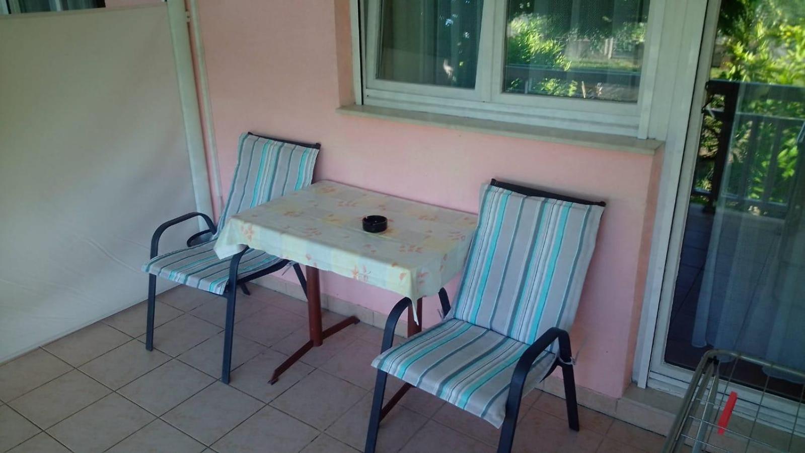 Apartmani Ledenko Kaštela Esterno foto